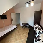 Apartment Riverside & Mountain View *