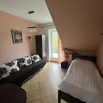 Riverside & Mountain View Apartment Ustron