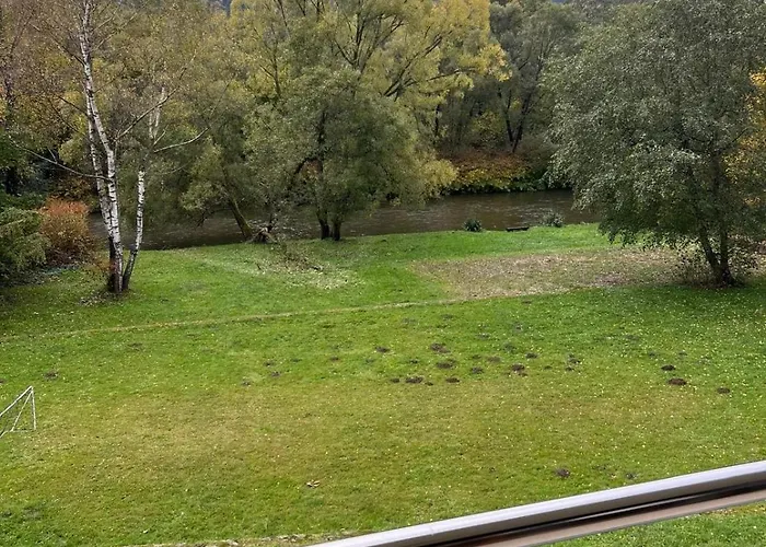 דירה Riverside & Mountain View אוסטראון