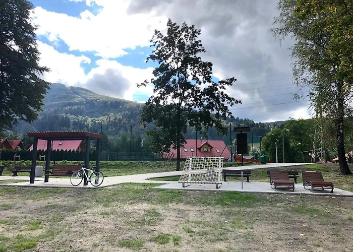 Riverside & Mountain View * אוסטראון