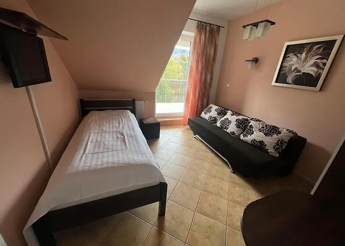 דירה Riverside & Mountain View אוסטראון