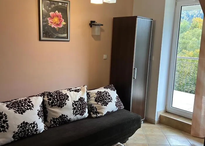 דירה Riverside & Mountain View *